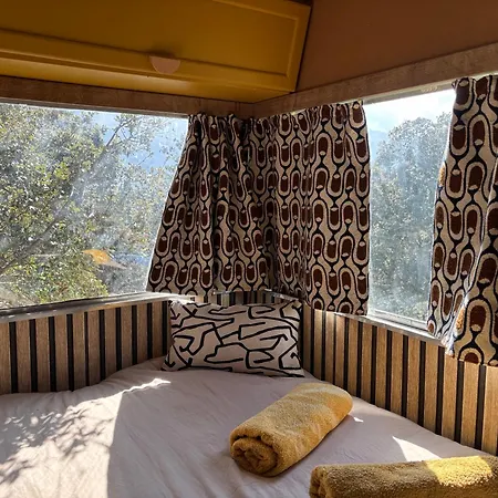 Insolite En Caravane Vintage - Accès Piscine Et Vue Montagne - Domaine L'aghja Lodge